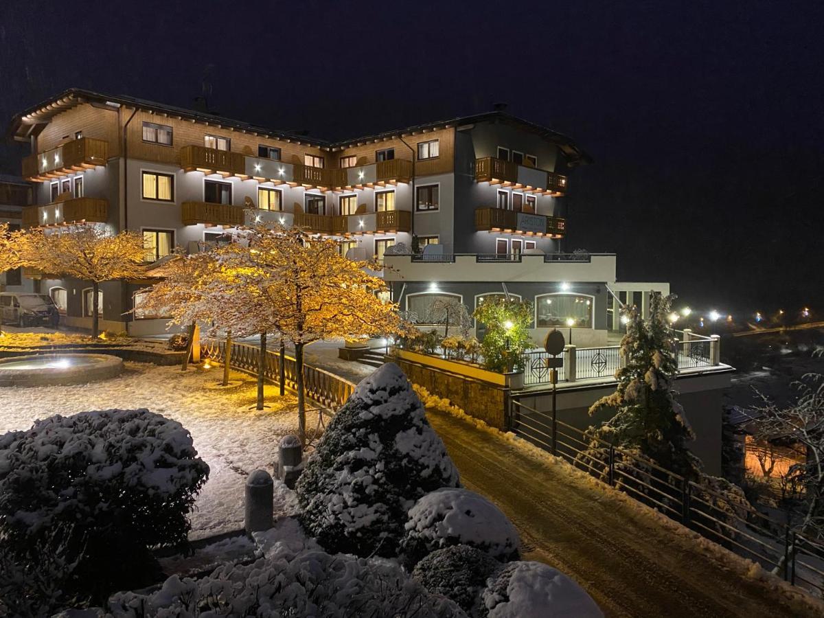 Ariston Lake View Hotel โมลเวโน ภายนอก รูปภาพ