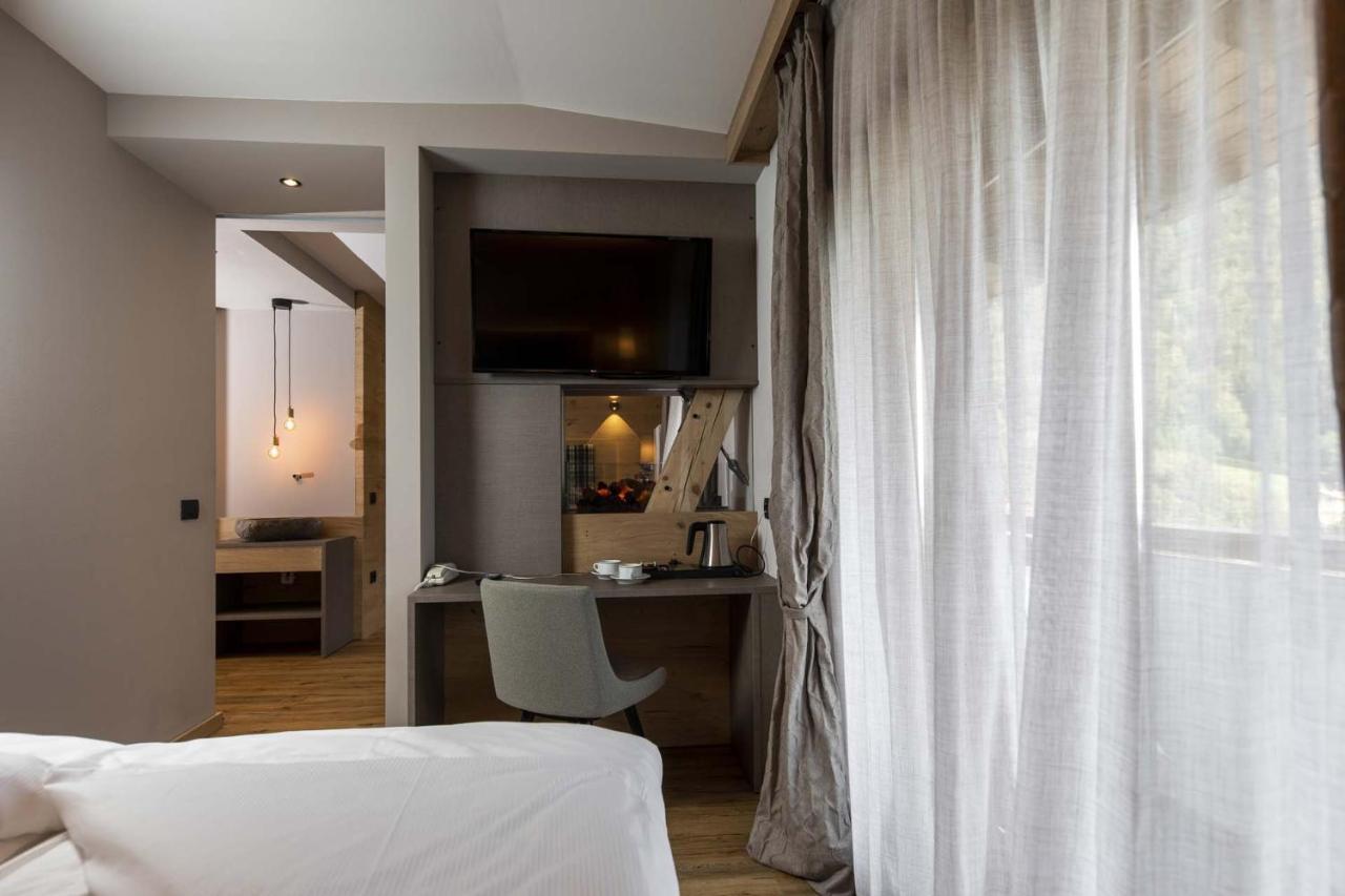 Ariston Lake View Hotel โมลเวโน ภายนอก รูปภาพ